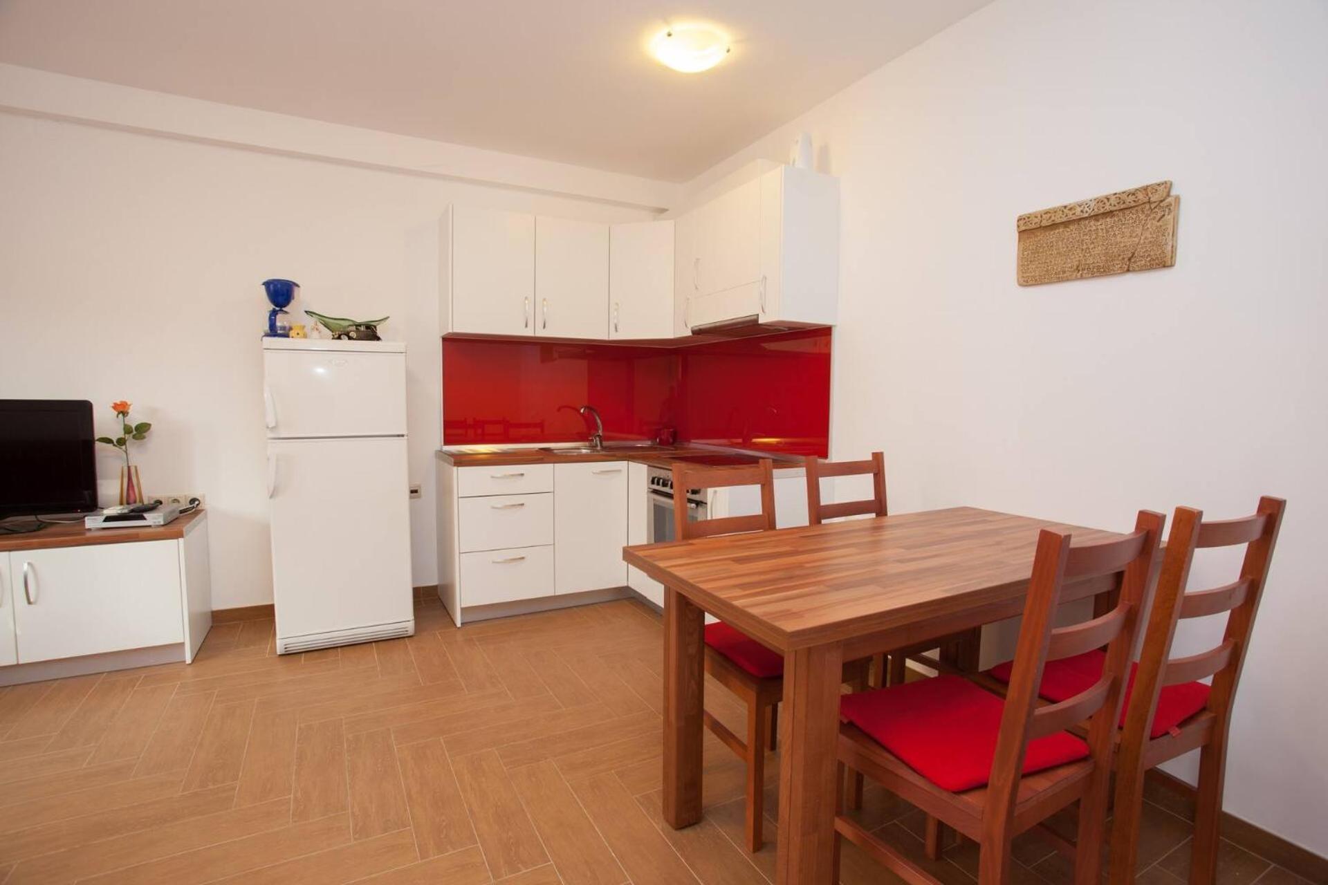 Apartments & Rooms Dekanic 巴斯卡 外观 照片