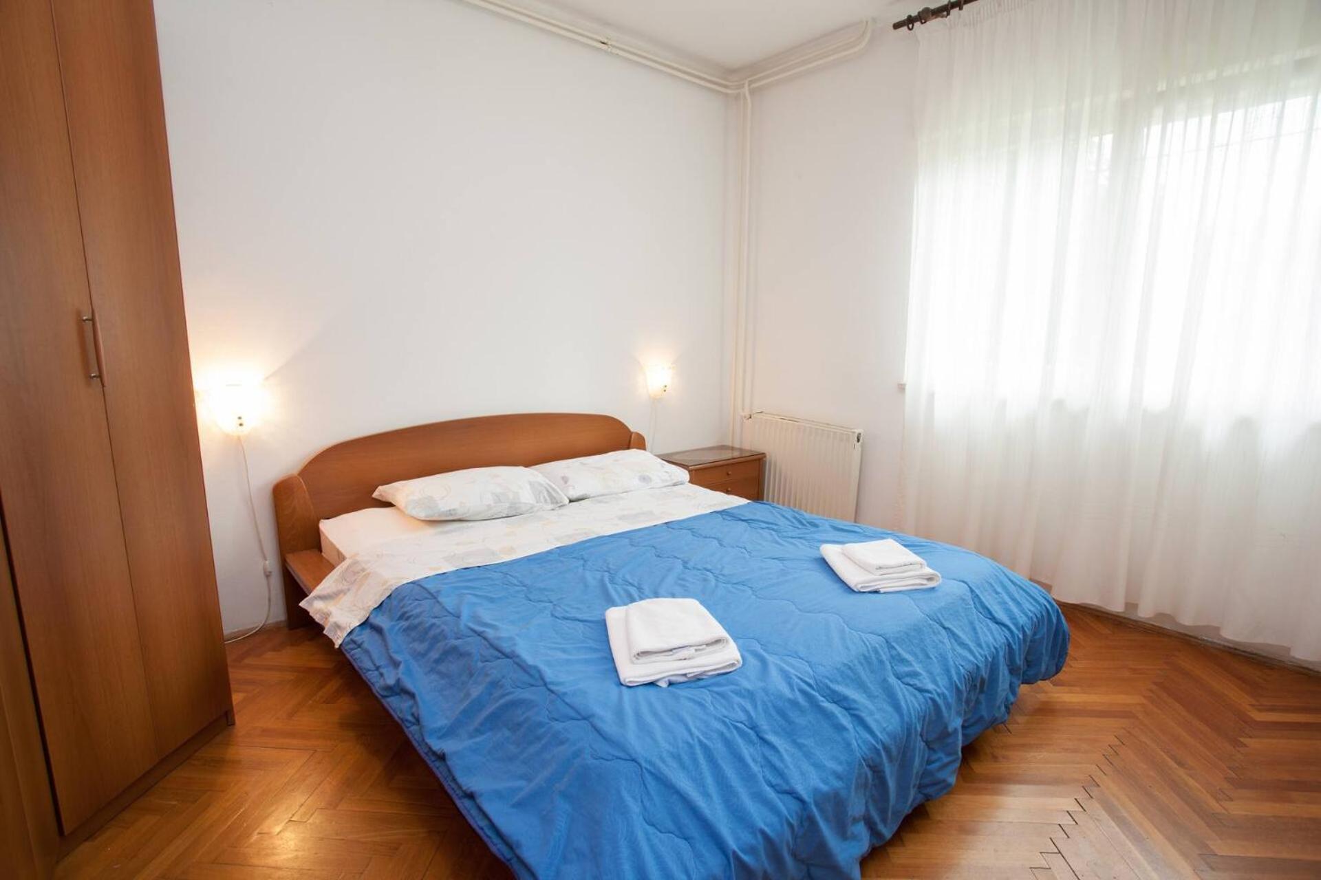 Apartments & Rooms Dekanic 巴斯卡 外观 照片